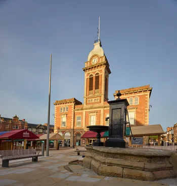 Chesterfield Market square pump sunrise.jpg